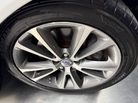 2013 Volvo C70 T5 Premier Plus