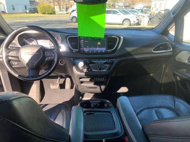 2021 Chrysler Pacifica Touring L