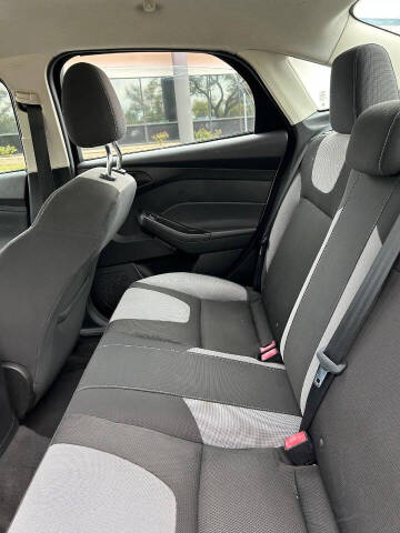 2012 Ford Focus SE