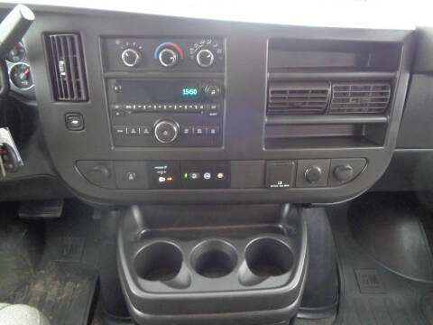 2017 Chevrolet Express LT 3500