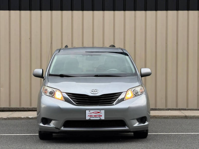 2011 Toyota Sienna