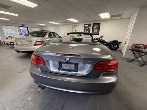 2011 BMW 3 Series 328i