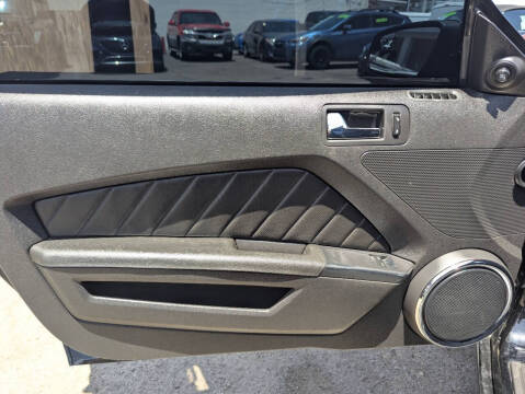 2014 Ford Mustang GT Premium