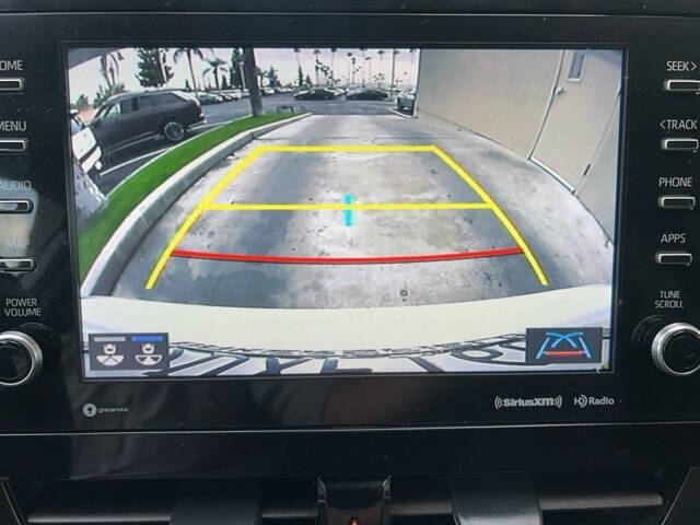 2023 Toyota Camry Hybrid XLE