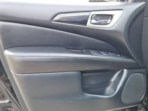 2020 Nissan Pathfinder S