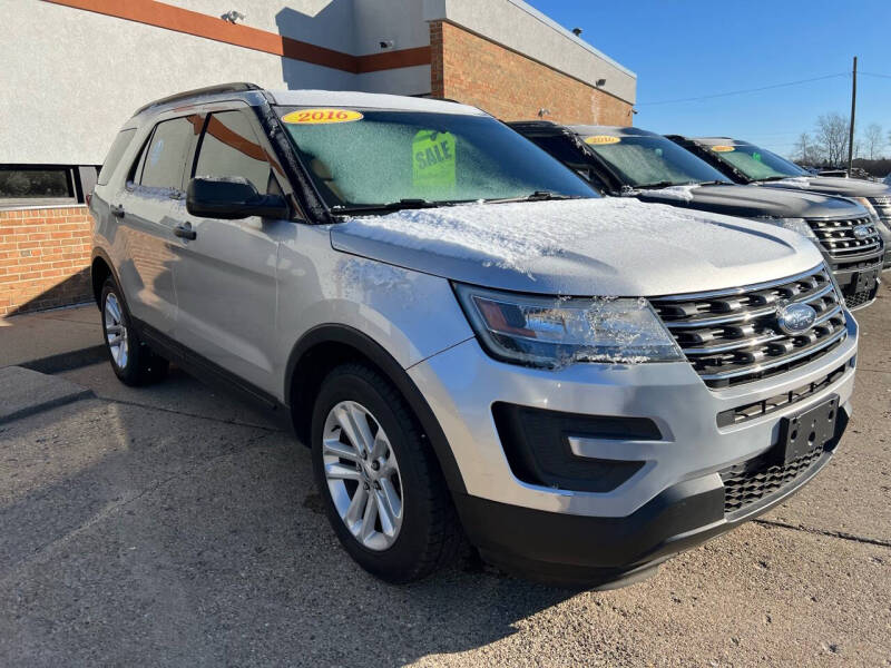 2016 Ford Explorer