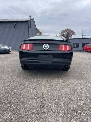 2010 Ford Mustang V6