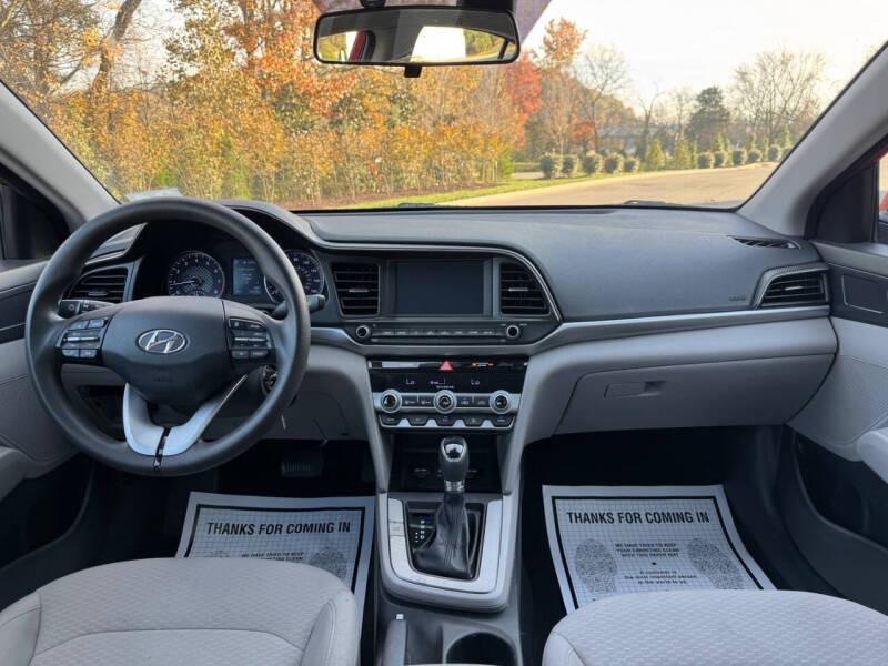 2020 Hyundai Elantra SEL