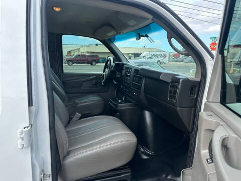 2015 Chevrolet Express 2500