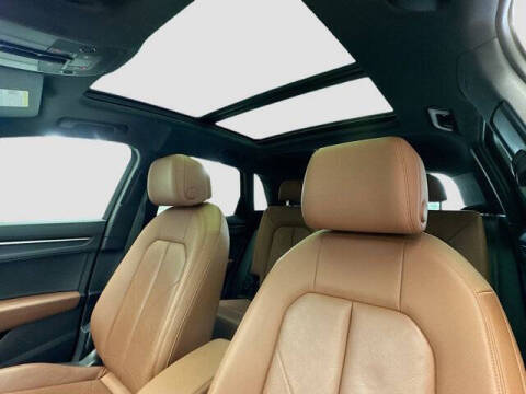 2023 Audi Q3 quattro S line Premium 45 TFSI