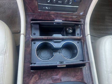 2010 Cadillac Escalade ESV Luxury