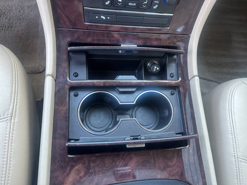 2010 Cadillac Escalade ESV Luxury