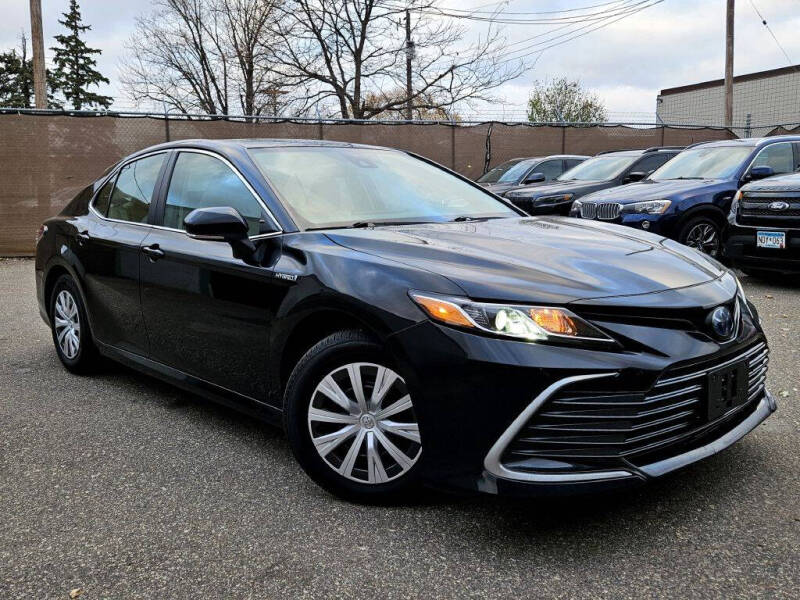 2021 Toyota Camry LE's photo