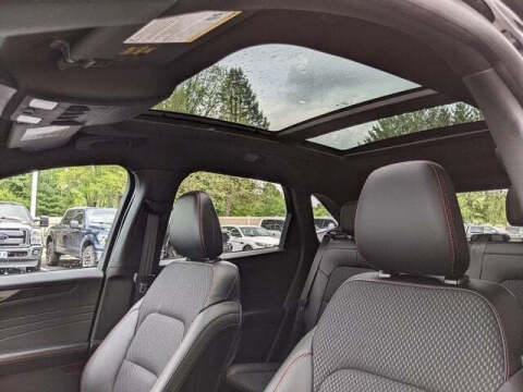 2024 Ford Escape ST-Line Select