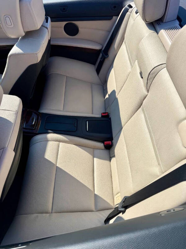 2011 BMW 3 Series 335i