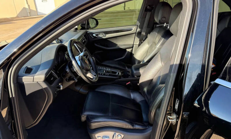 2016 Porsche Macan S