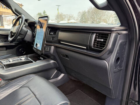 2022 Ford Expedition MAX Platinum