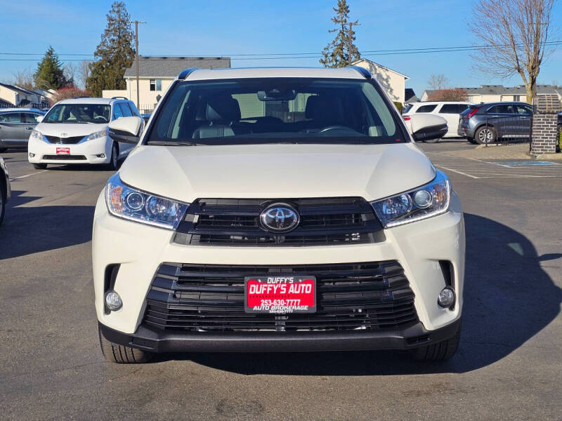 2017 Toyota Highlander SE