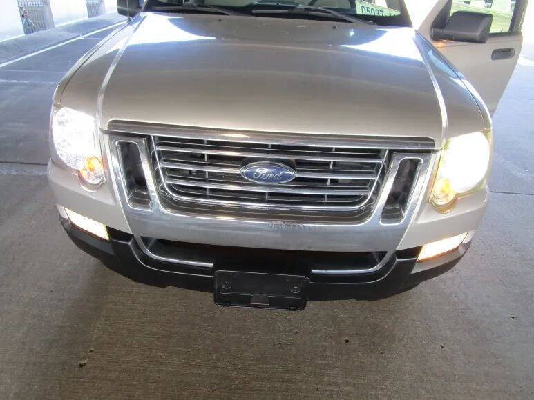 2008 Ford Explorer Sport Trac XLT