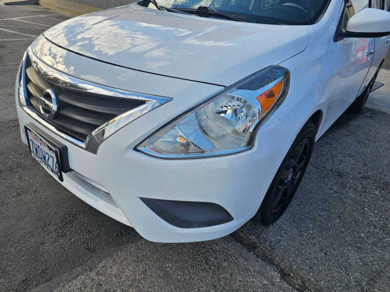 2016 Nissan Versa