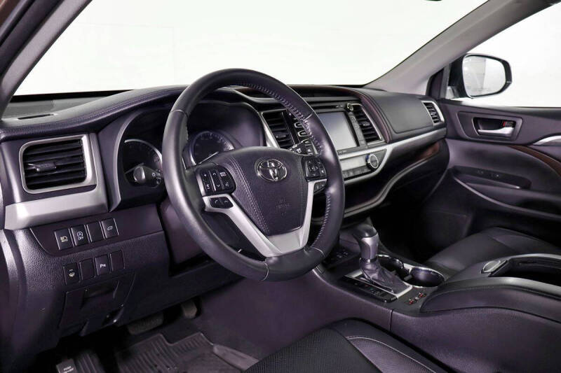 2018 Toyota Highlander Limited