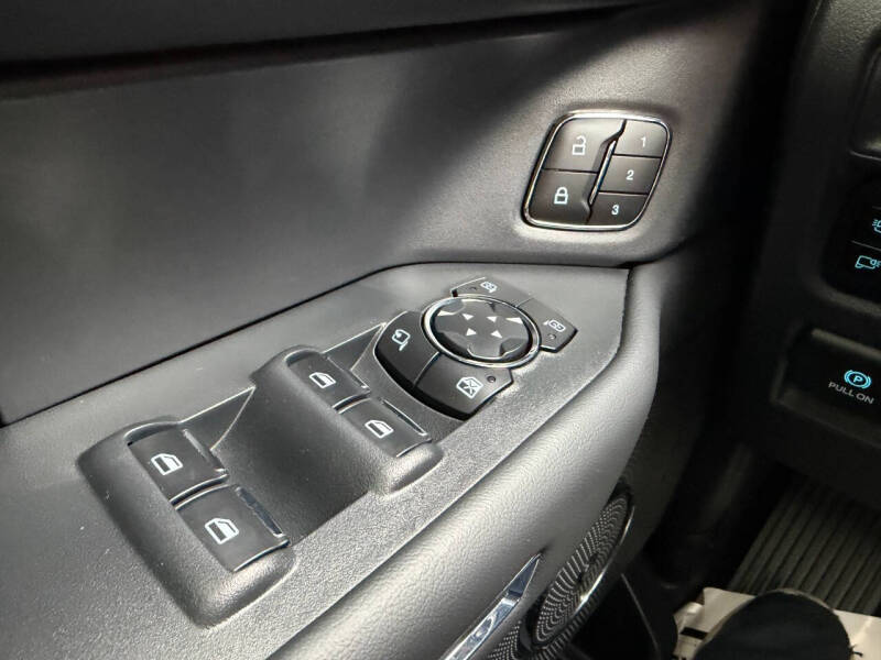 2024 Ford Expedition MAX Platinum