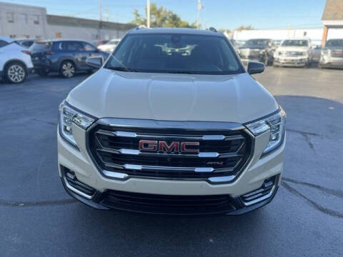 2022 GMC Terrain AT4