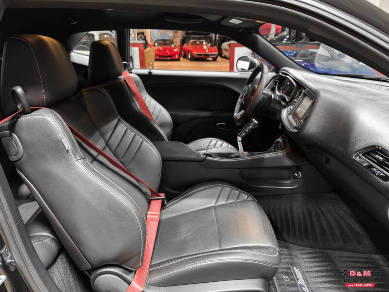 2016 Dodge Challenger SRT Hellcat