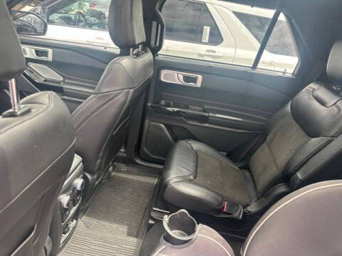 2022 Ford Explorer ST