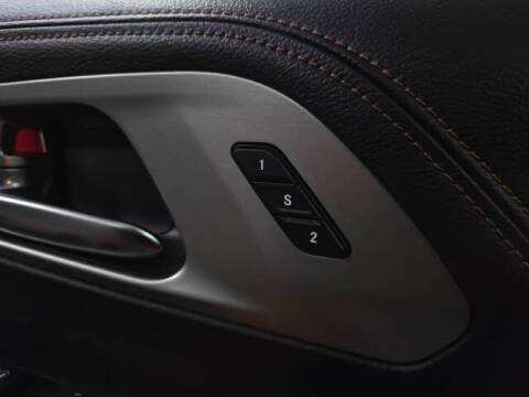 2025 Chrysler Pacifica Plug-In Hybrid Pinnacle