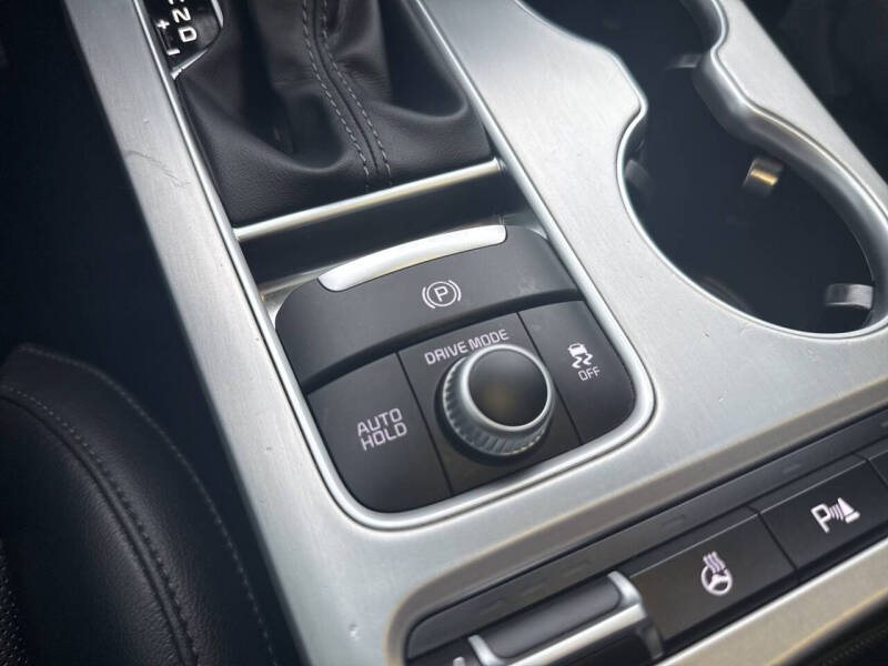 2019 Kia Stinger GT1