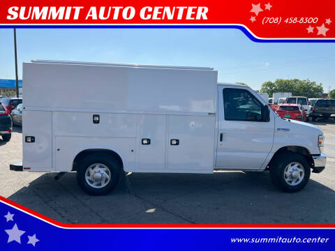 2019 Ford E-Series Chassis for sale at SUMMIT AUTO CENTER in Summit IL