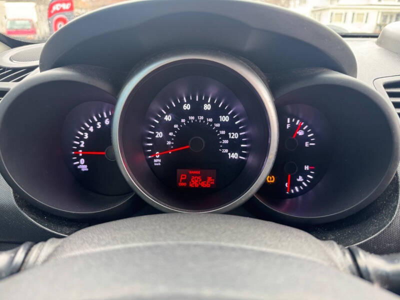 2012 Kia Soul +