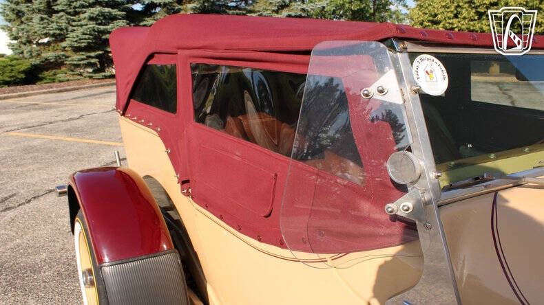 1974 Excalibur Phaeton