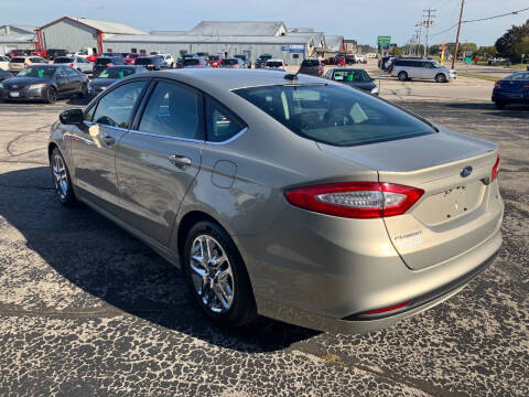 2015 Ford Fusion SE