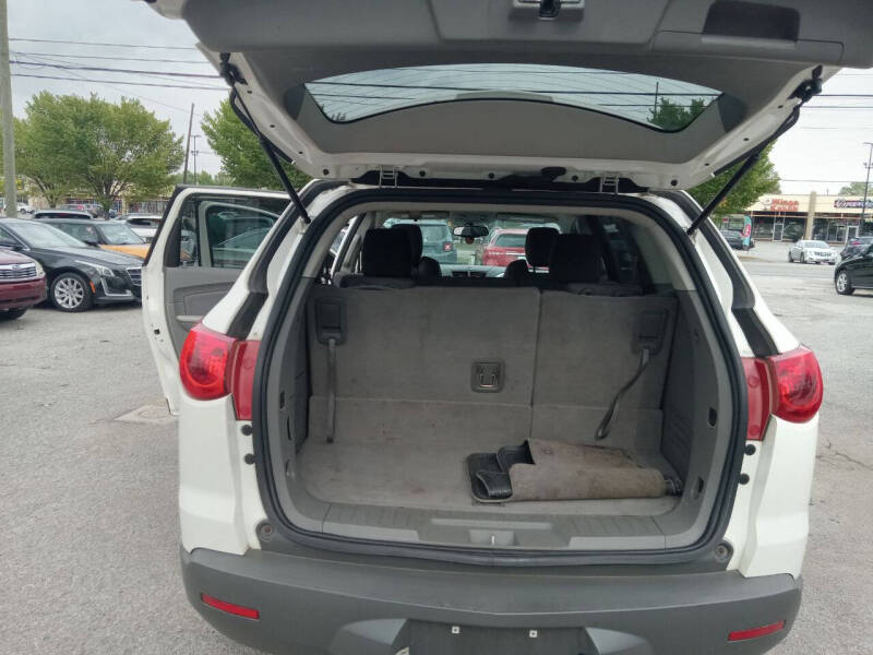 2012 Chevrolet Traverse LS