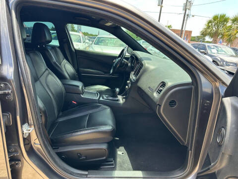 2021 Dodge Charger SXT