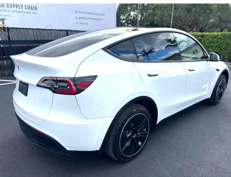 2024 Tesla Model Y Long Range