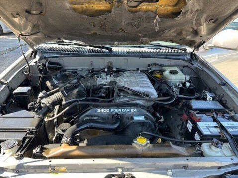 2002 Toyota 4Runner SR5