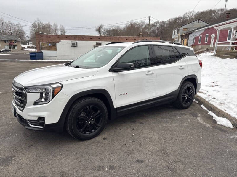 2023 GMC Terrain AT4