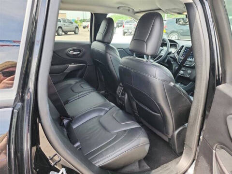 2022 Jeep Cherokee Latitude Lux