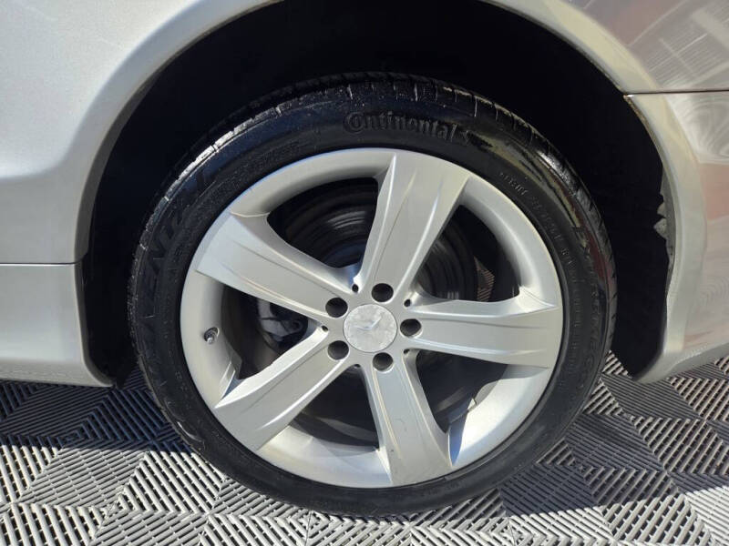 2004 Mercedes-Benz SL-Class SL 500