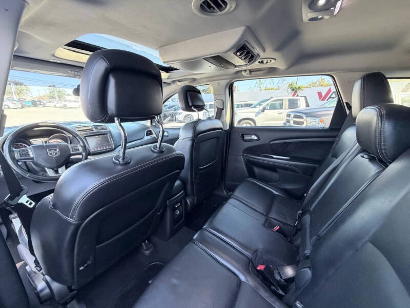 2018 Dodge Journey Crossroad