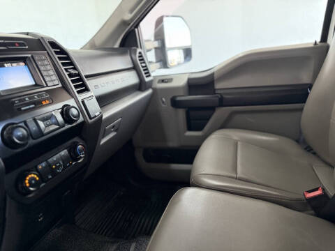 2020 Ford F-350 Super Duty XL