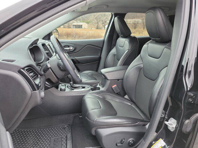 2020 Jeep Cherokee Altitude