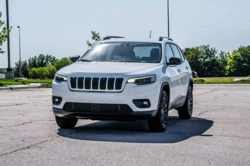 2023 Jeep Cherokee Altitude Lux