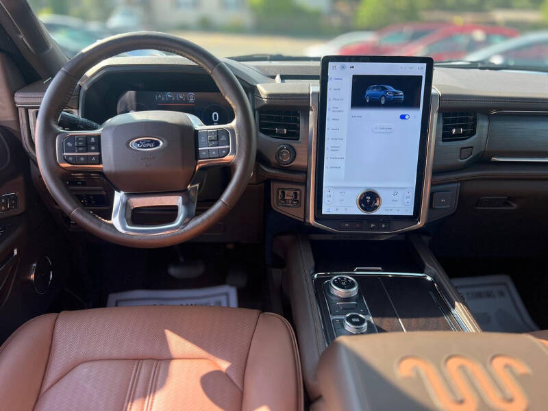 2024 Ford Expedition MAX King Ranch