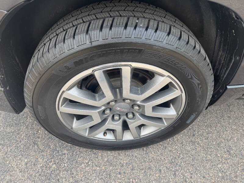 2013 GMC Acadia Denali