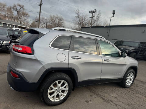 2017 Jeep Cherokee Latitude
