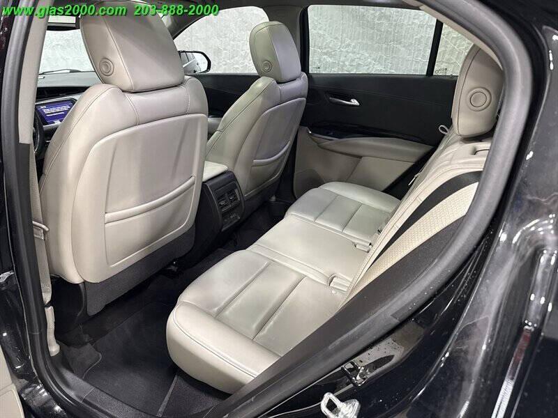 2019 Cadillac XT4 Premium Luxury